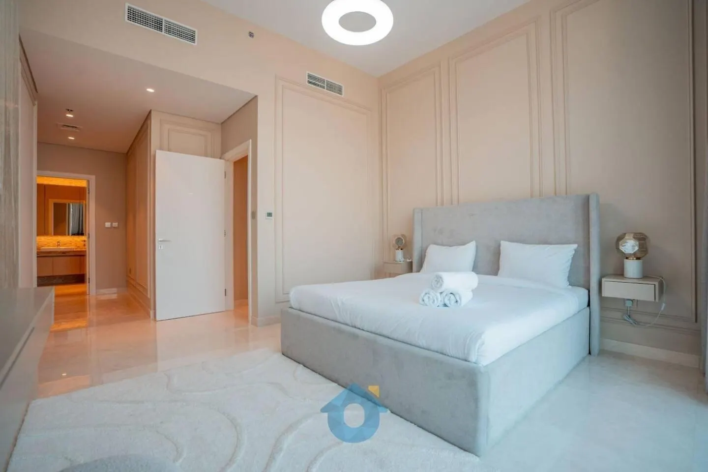 Like Home - 6203 Luxury & Serenity 2-Bhk Penthouse With Breathtaking Views Dubai Apartment